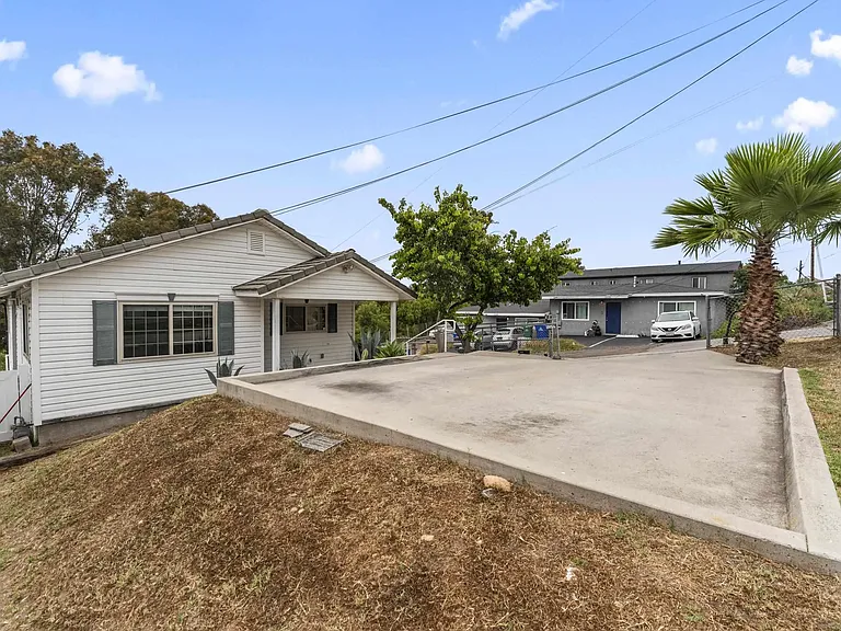 1120 Quail St — Photo 17
