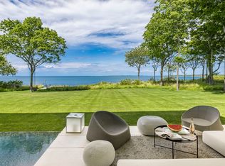 22 Hedges Banks Dr, East Hampton, NY 11937