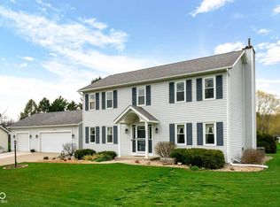 33883 Sumerset Ln, New Carlisle, IN 46552