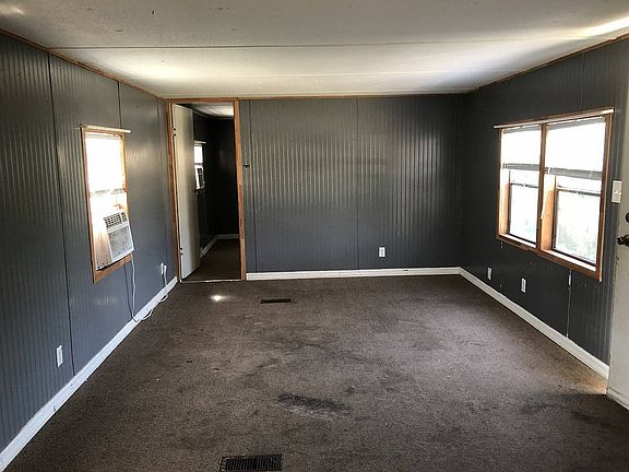 3rd image of 252 Lakeside Dr #169