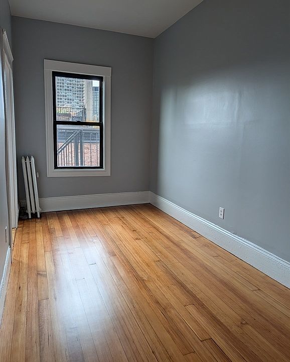 2nd image of 510 Columbus Ave #7