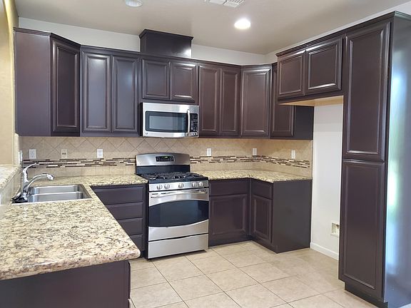 4th image of 2407 S Elverta St