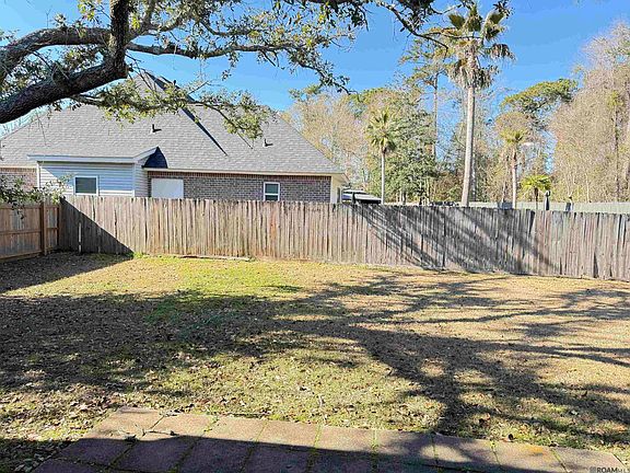 4th image of 205 Summer Place Cv