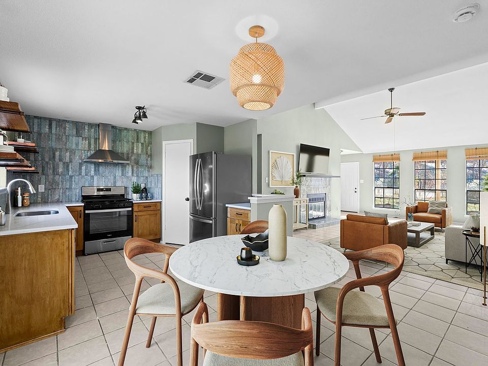1st image of 1003 Byers Ln