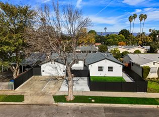 22257 Wyandotte St, Canoga Park, CA 91303