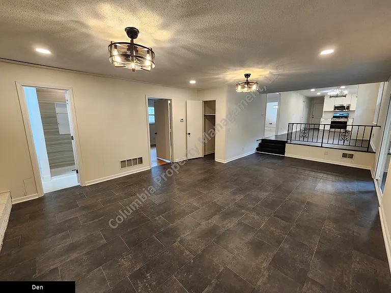 4003 Rockbridge Rd — Photo 10