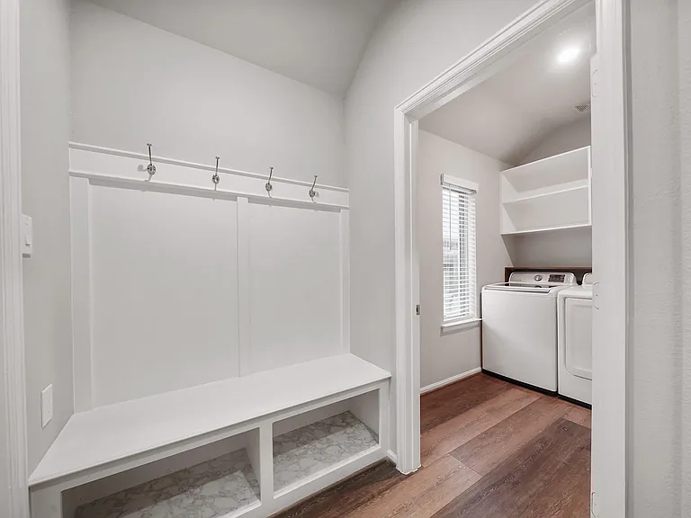 10711 Ashlesha Ln — Photo 3