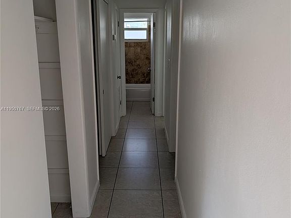 5th image of 1585 NE 125th St APT 8