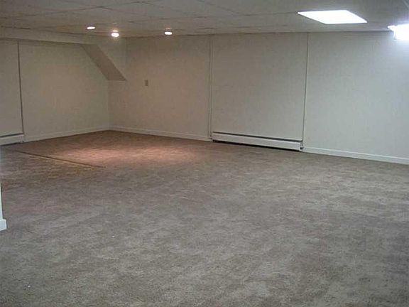 4th image of 5736 Daggett Rd
