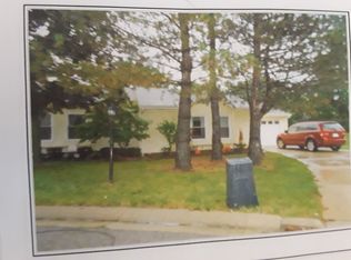 1320 Shire Ct, Howell, MI 48843