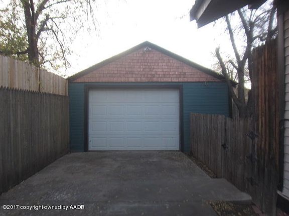2nd image of 1910 S Van Buren St
