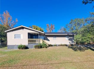 30 Detroit Ln, Tuskegee, AL 36083