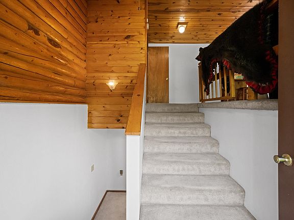 3rd image of 2309 Prague Cir