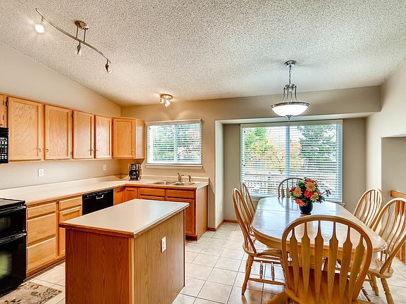 3rd image of 5464 S Jericho Way