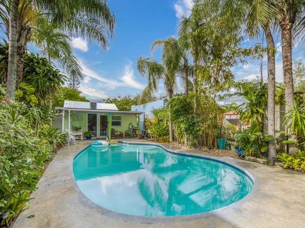 124 N F St, Lake Worth, FL 33460