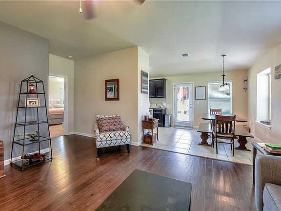 5th image of 74 Churchill Farms Dr