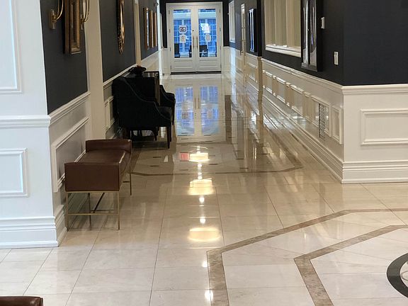 5th image of 123 Roosevelt Way #1301C