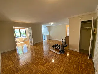 Rented by FirstService Realty (legacy)