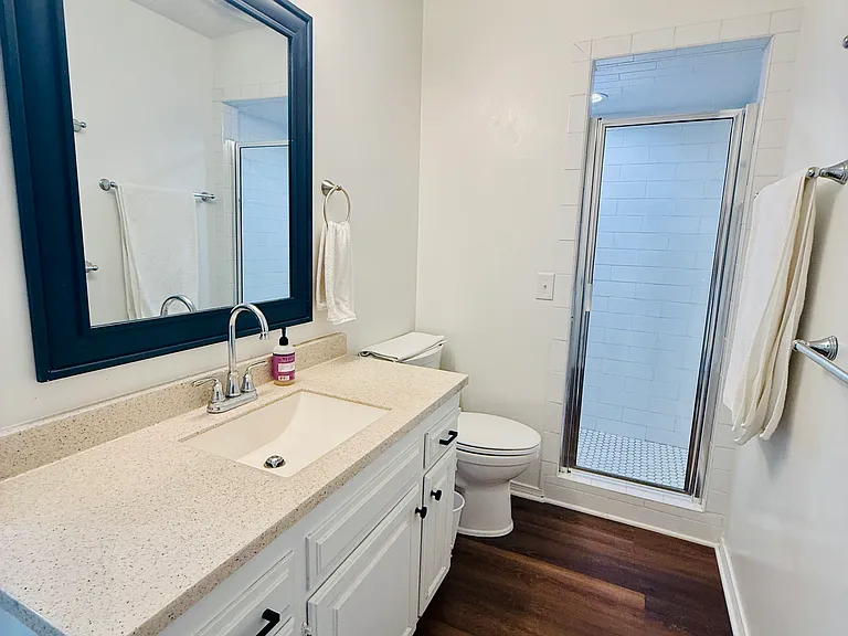 4 Chandler Ln — Photo 33