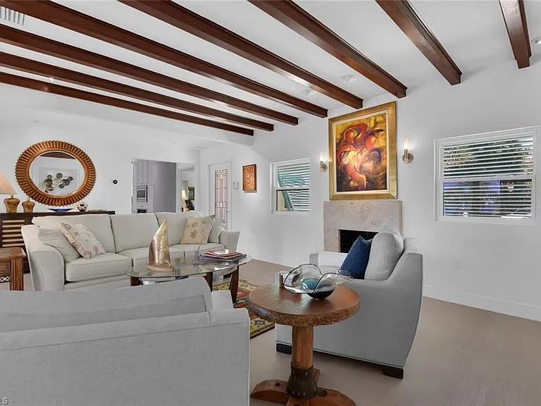 2143 Marina Dr — Photo 4