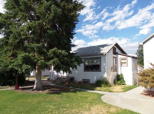 517 N Clark St, Powell, WY 82435