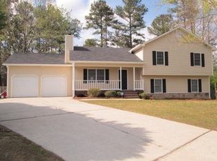 2775 Crystal Brooke Ln, Snellville, GA 30078