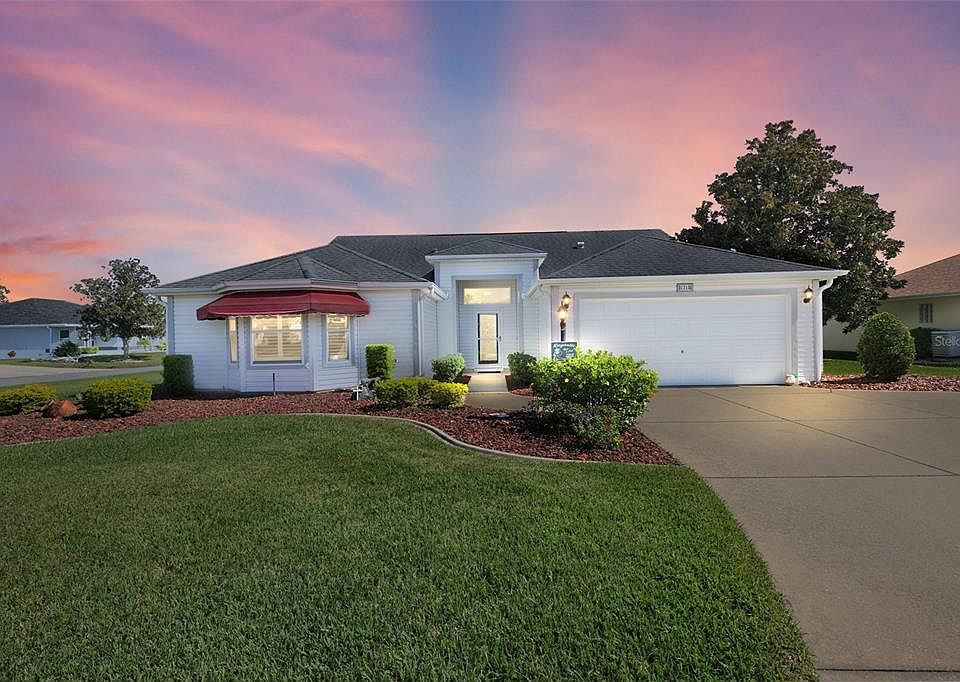 1st image of 1215 EL ESPARZA LANE
