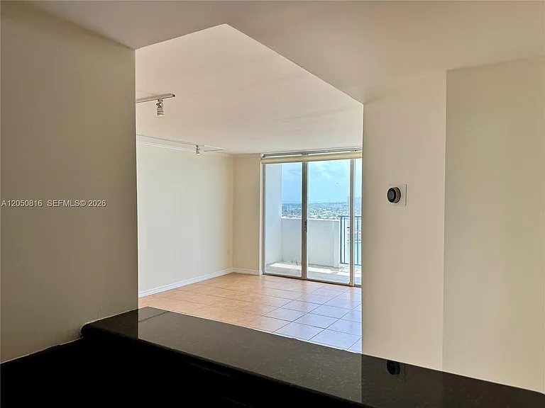2780 NE 183rd St #2012 — Photo 12