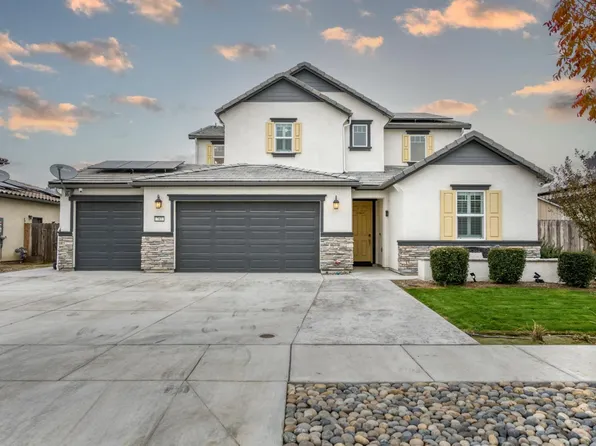 763 Howard St, Kingsburg, CA 93631