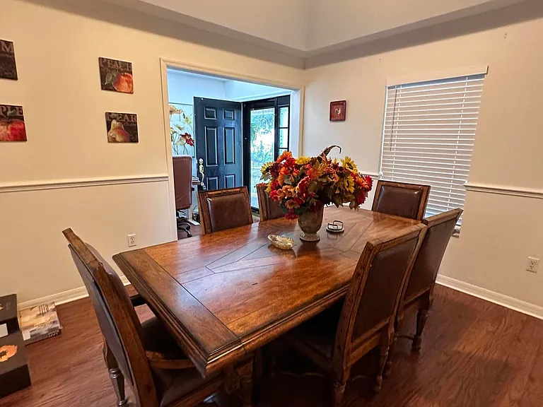 22490 Pine St — Photo 10