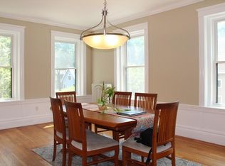 4 Fairbanks St APT 4, Brookline, MA 02446