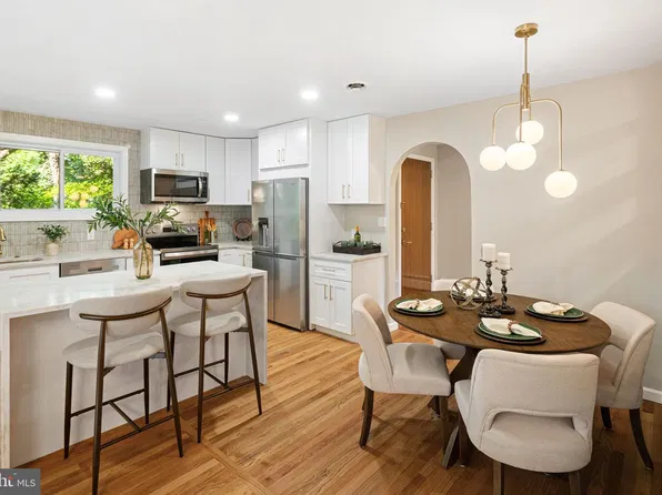 2308 Woods Rd, Wilmington, DE 19808