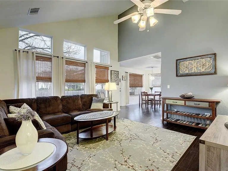 9112 Swanson Ln — Photo 2