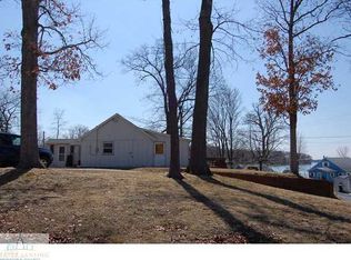 1655 Charlotte Landing Rd, Springport, MI 49284