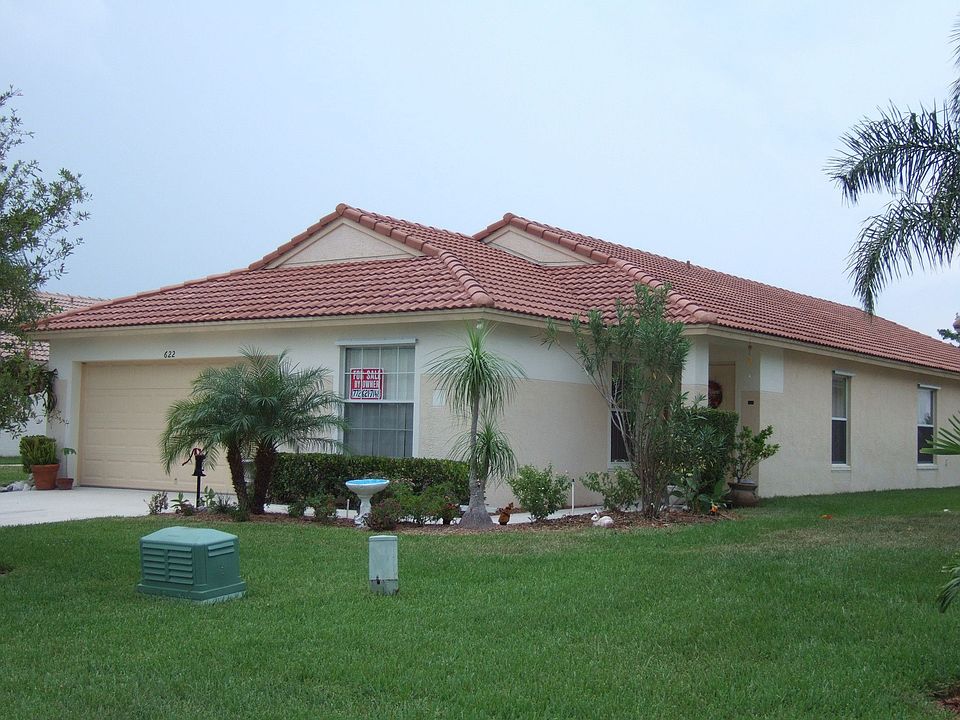 Front of home from street