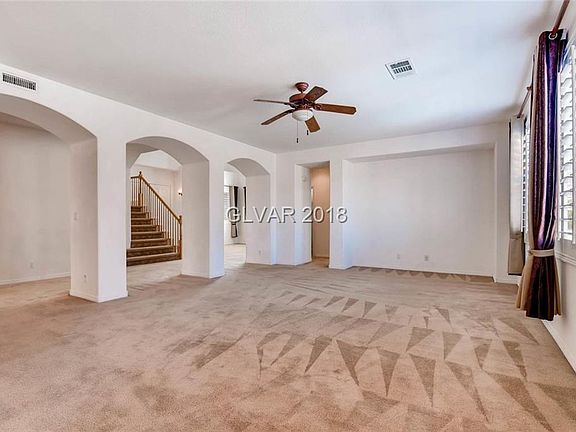4th image of 6557 Black Oaks St