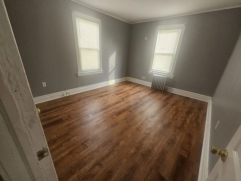 50 Underwood St #1 — Photo 3
