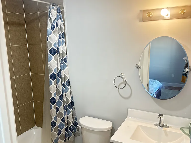 118 Fleming Ave #3 — Photo 4