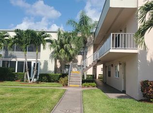 363 Capri Pl #H, Delray Beach, FL 33484