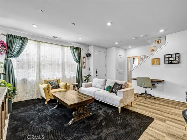 256 Hazel Dr, Ladera Ranch, CA 92694