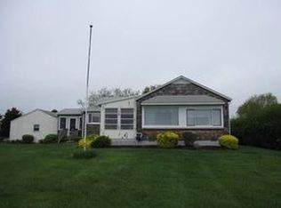 40 Summer St, South Kingstown, RI 02879