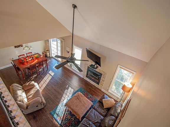 4th image of 508 Saint Andrews Dr