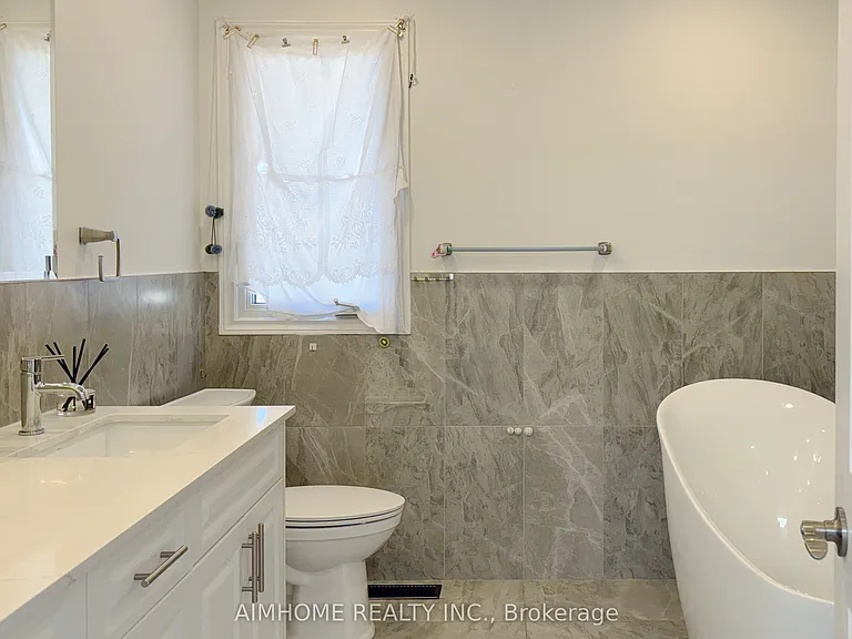 103 Clarinda Dr — Photo 26