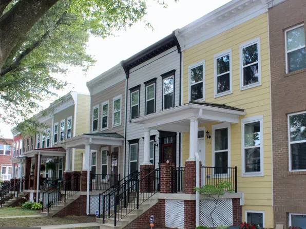 714 Barnes St NE, Washington, DC 20019