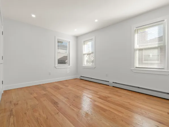 245-33 147th Road image 10 of 26