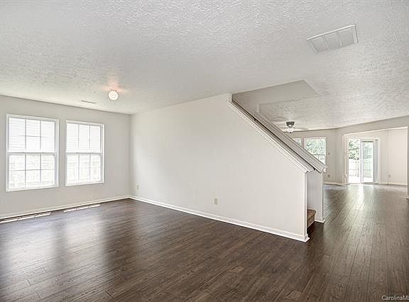 4th image of 5611 Hammermill Dr