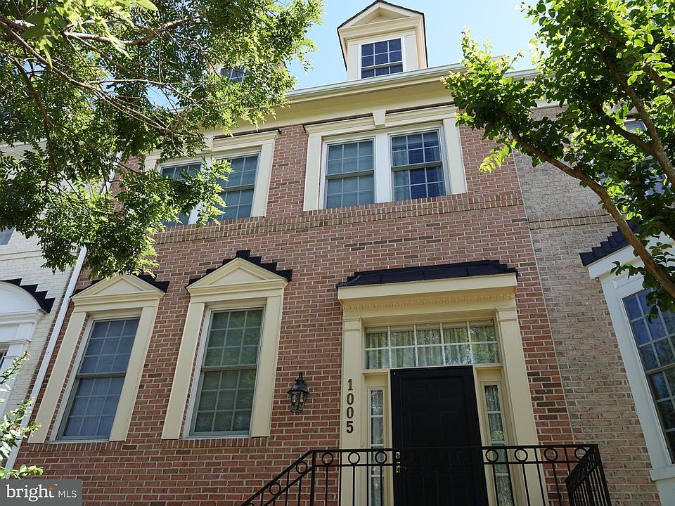 1st image of 1005 Crestfield Dr