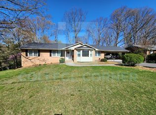 1141 Barclay Ter, Winston Salem, NC 27106