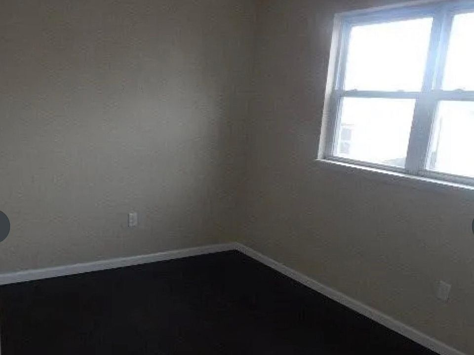 2nd image of 1241 S 13th St APT 1