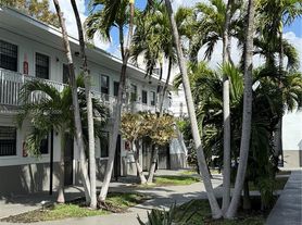 3616 Grand Ave, Miami, FL